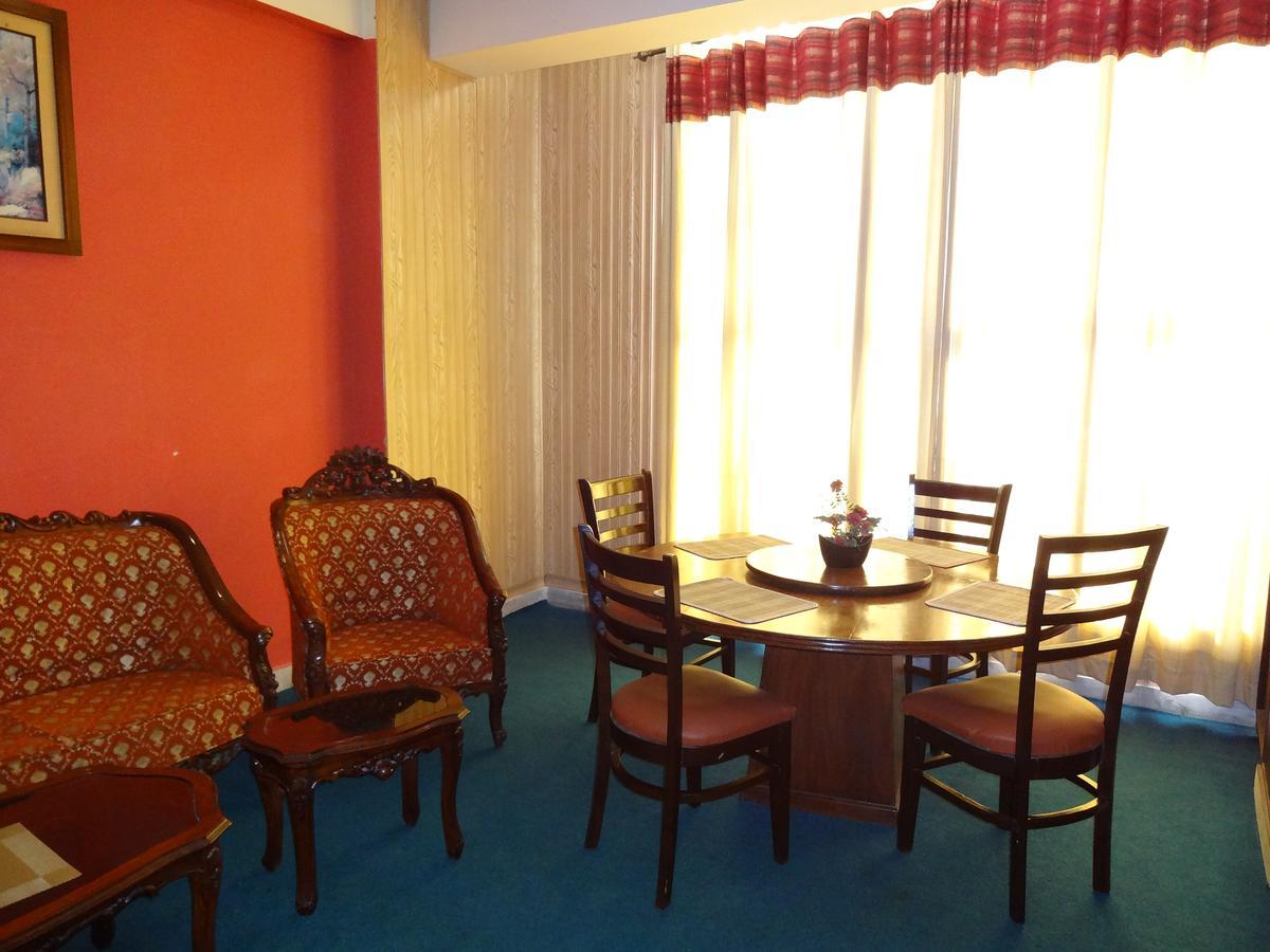 Divine Hotel ราวัลปินดี ภายนอก รูปภาพ